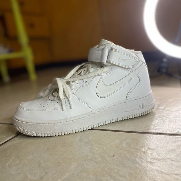 air force 1 mid 9.5